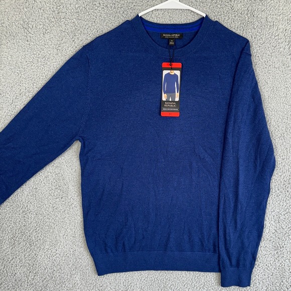 Banana Republic 100% Merino Wool Sweater Crew Neck Mens Medium Blue Pullover NEW